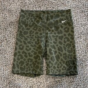 Nike Women's Olive Leopard Print Bike Shorts Size M